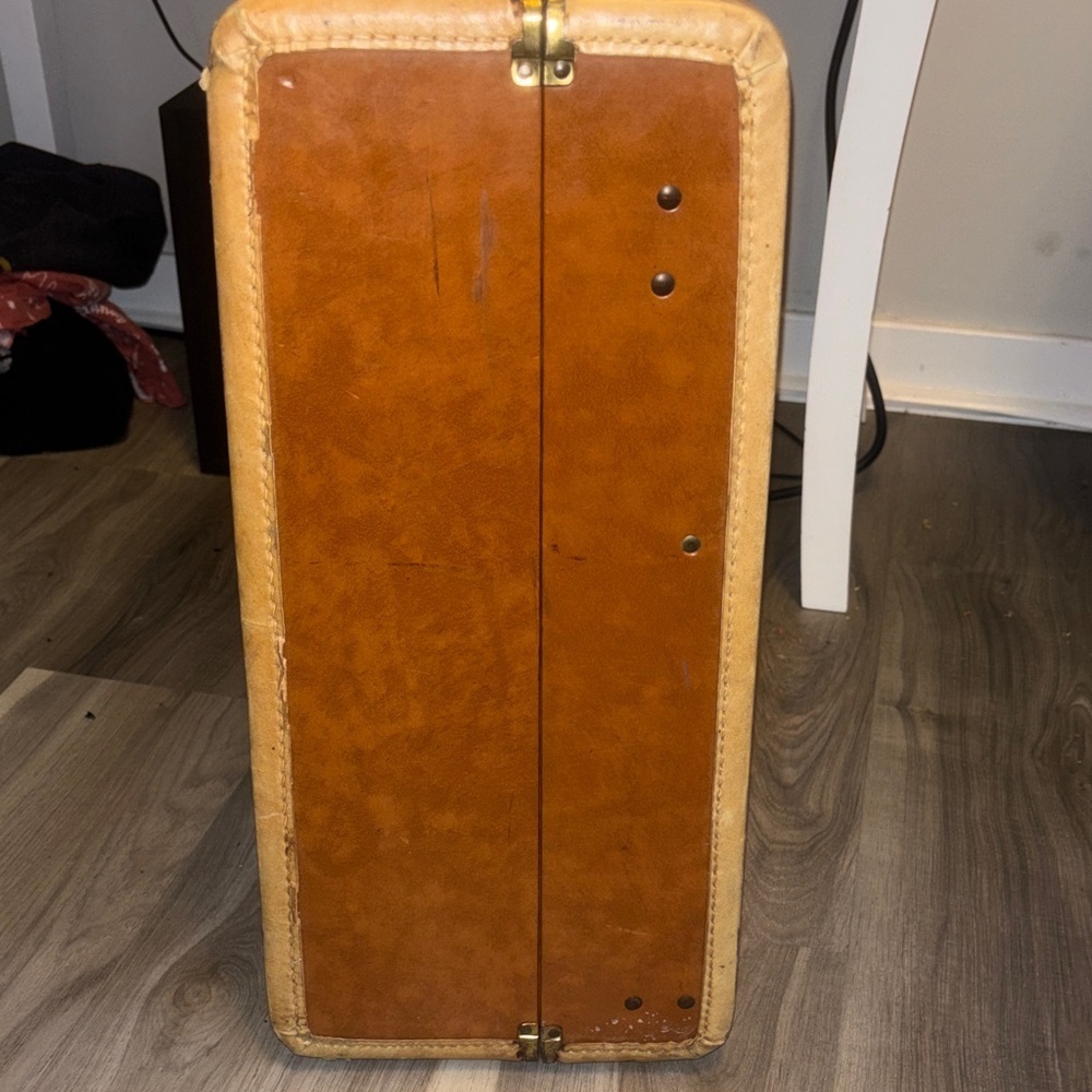 Christie Baggage Vintage Brown Suitcase - Picture 8 of 12